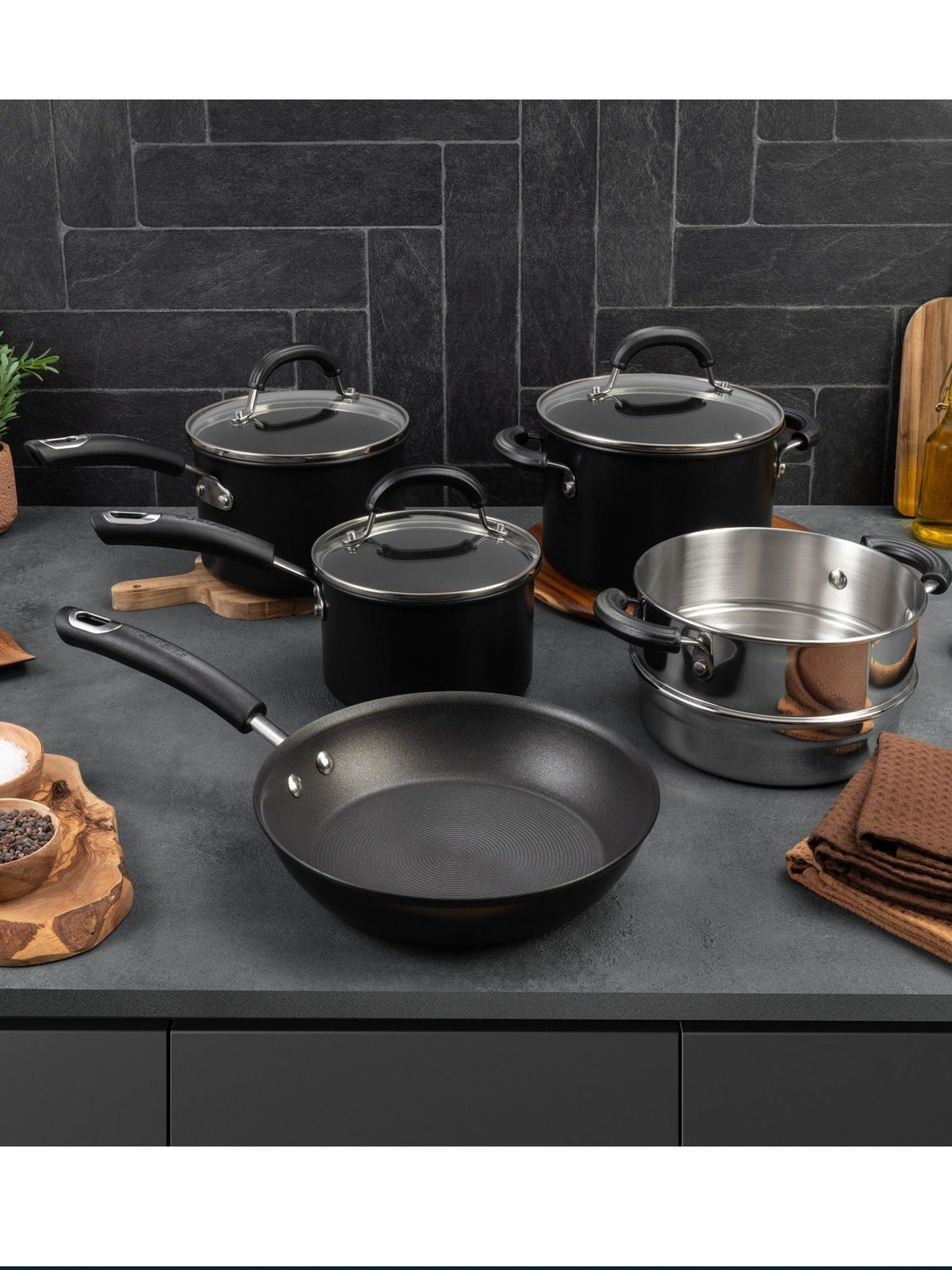 Circulon 5 Piece Black Hard Anodised Non Stick Cookware Set - British product