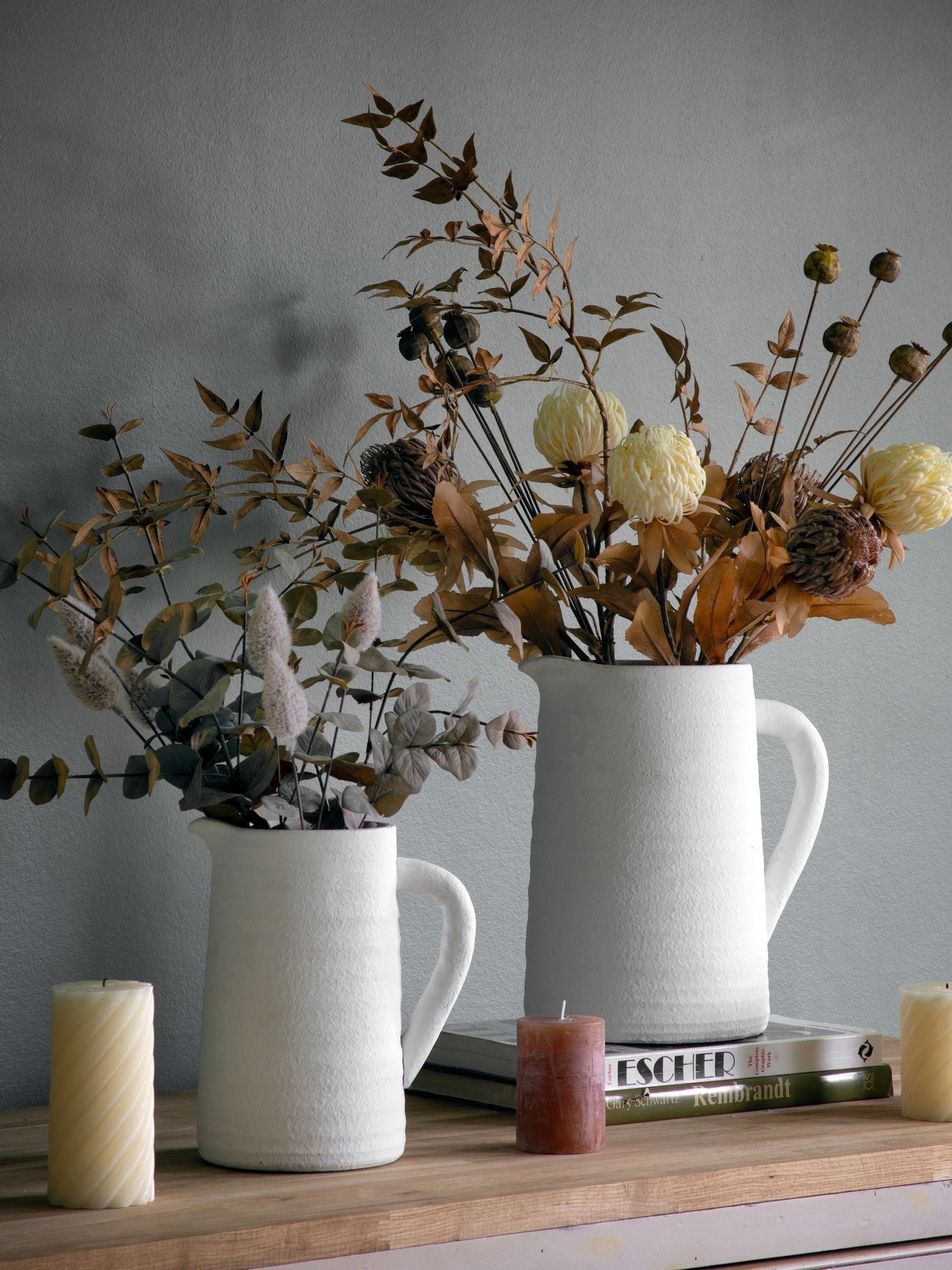 Gallery Home White Stratton Large Vase, UK version
