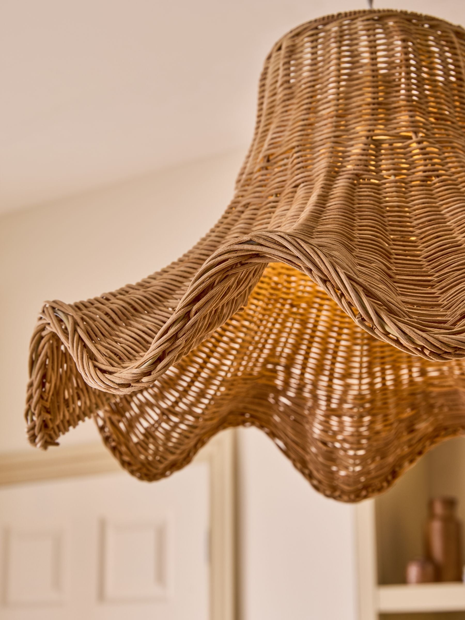 Nina Campbell Frances rattan ceiling light shade 49cm - British product