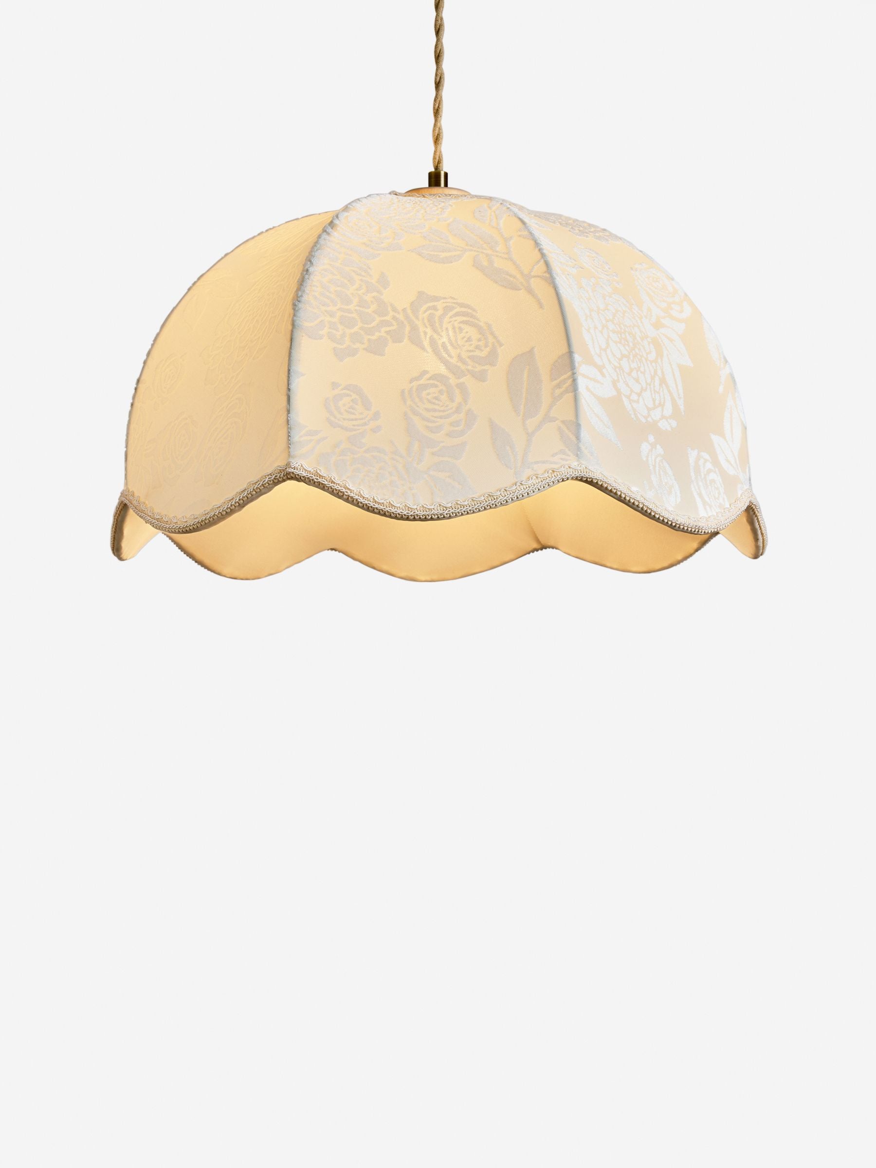 Shabby Chic cream Karis easy fit shade - British product
