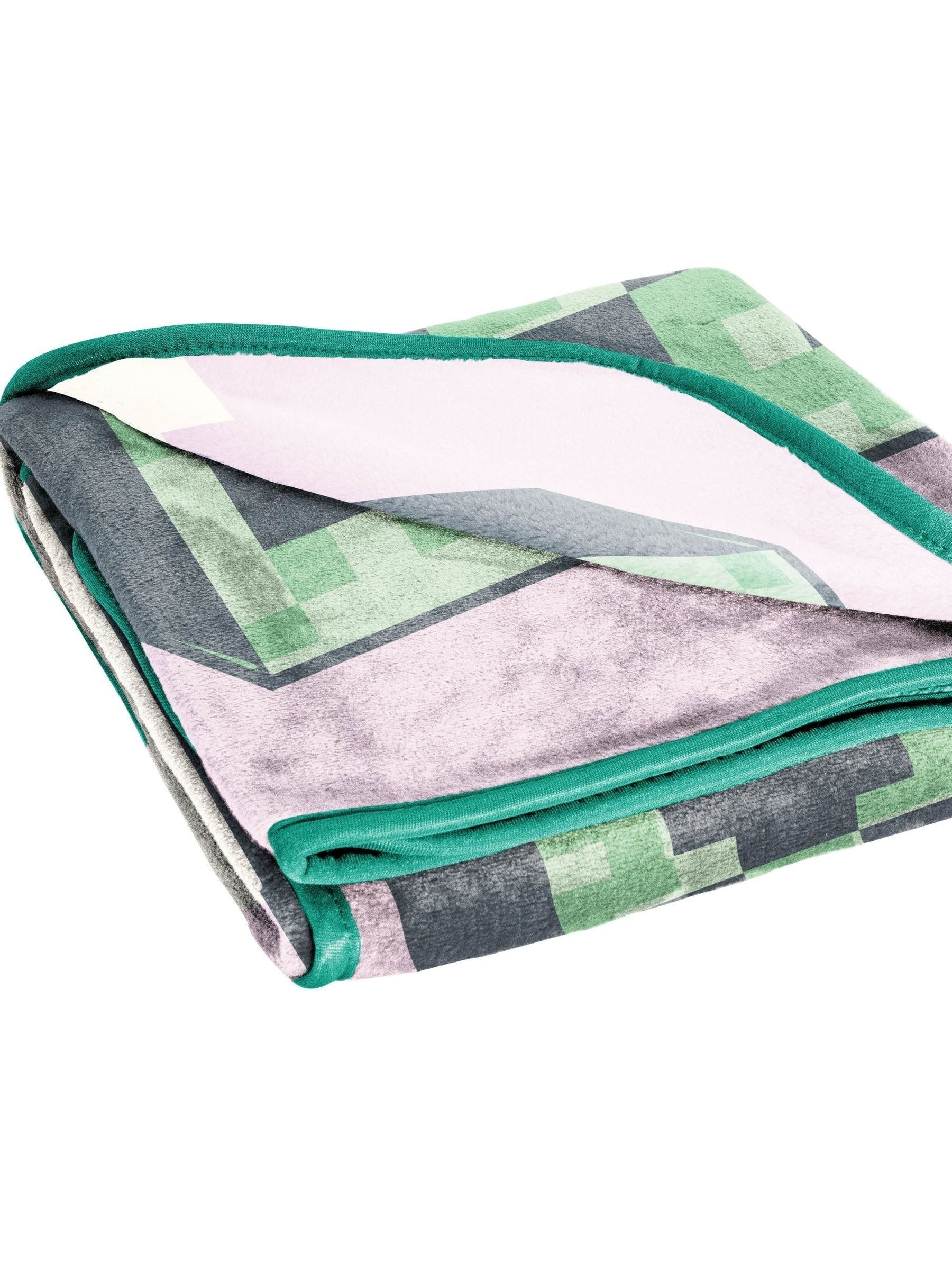 Jay Franco pink Minecraft Creeper throw blanket 130x150 cm - British product