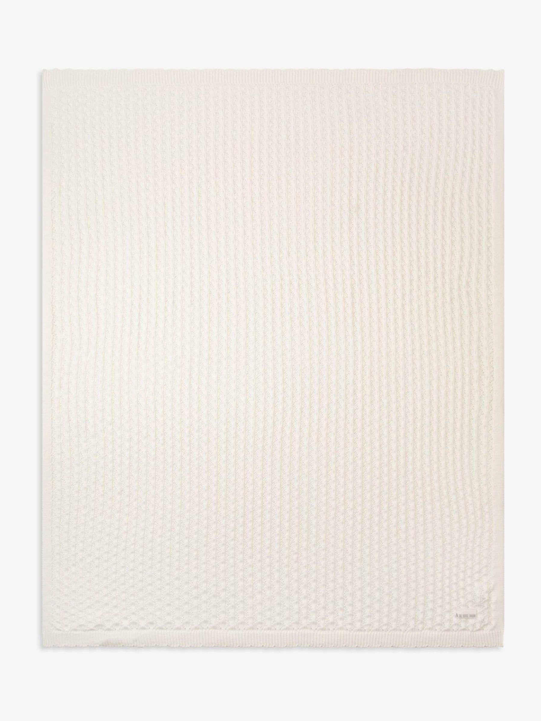 The Little Tailor cream scallop blanket 104x85cm - British product