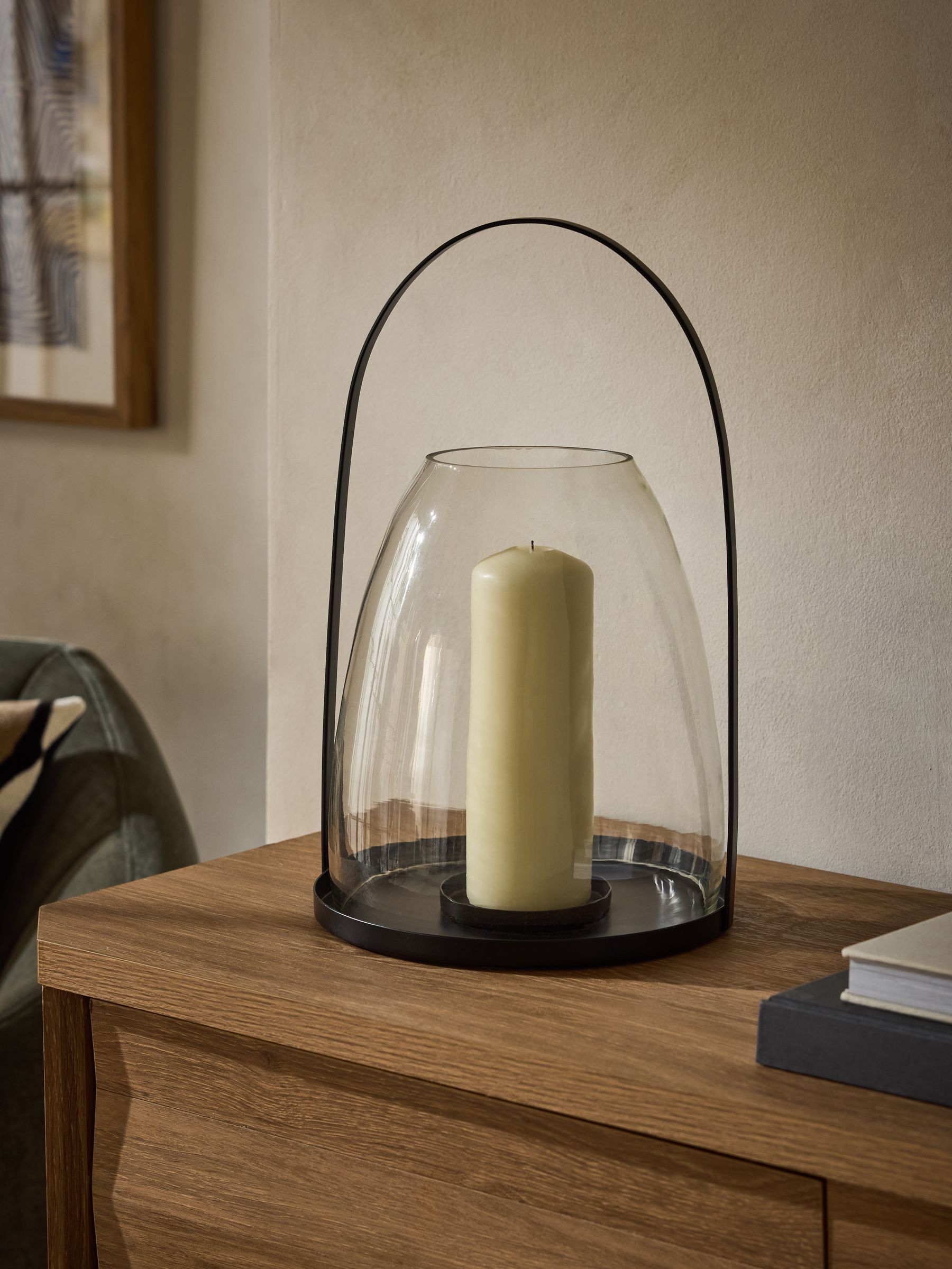 Black metal curved handle lantern large 33cm (British brand)