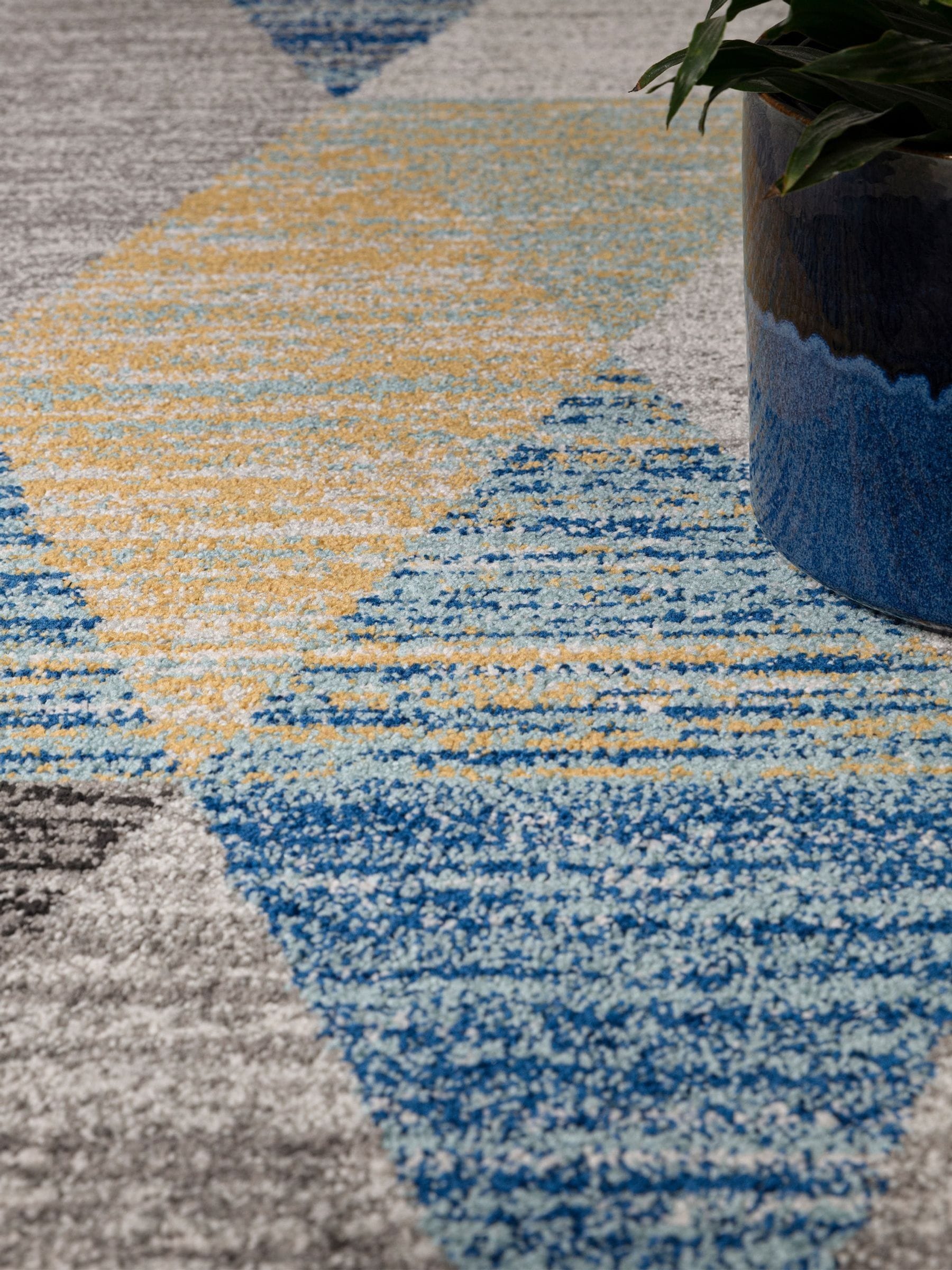 Asiatic Rugs Muse Harlequin rug blue polypropylene, UK version