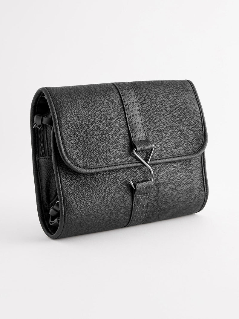 Black hanging washbag - British product