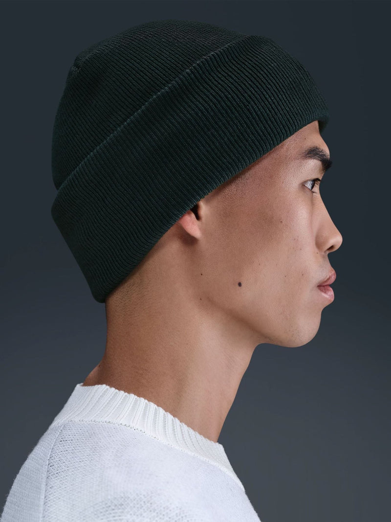Nike beanie green peak swoosh logo - British product