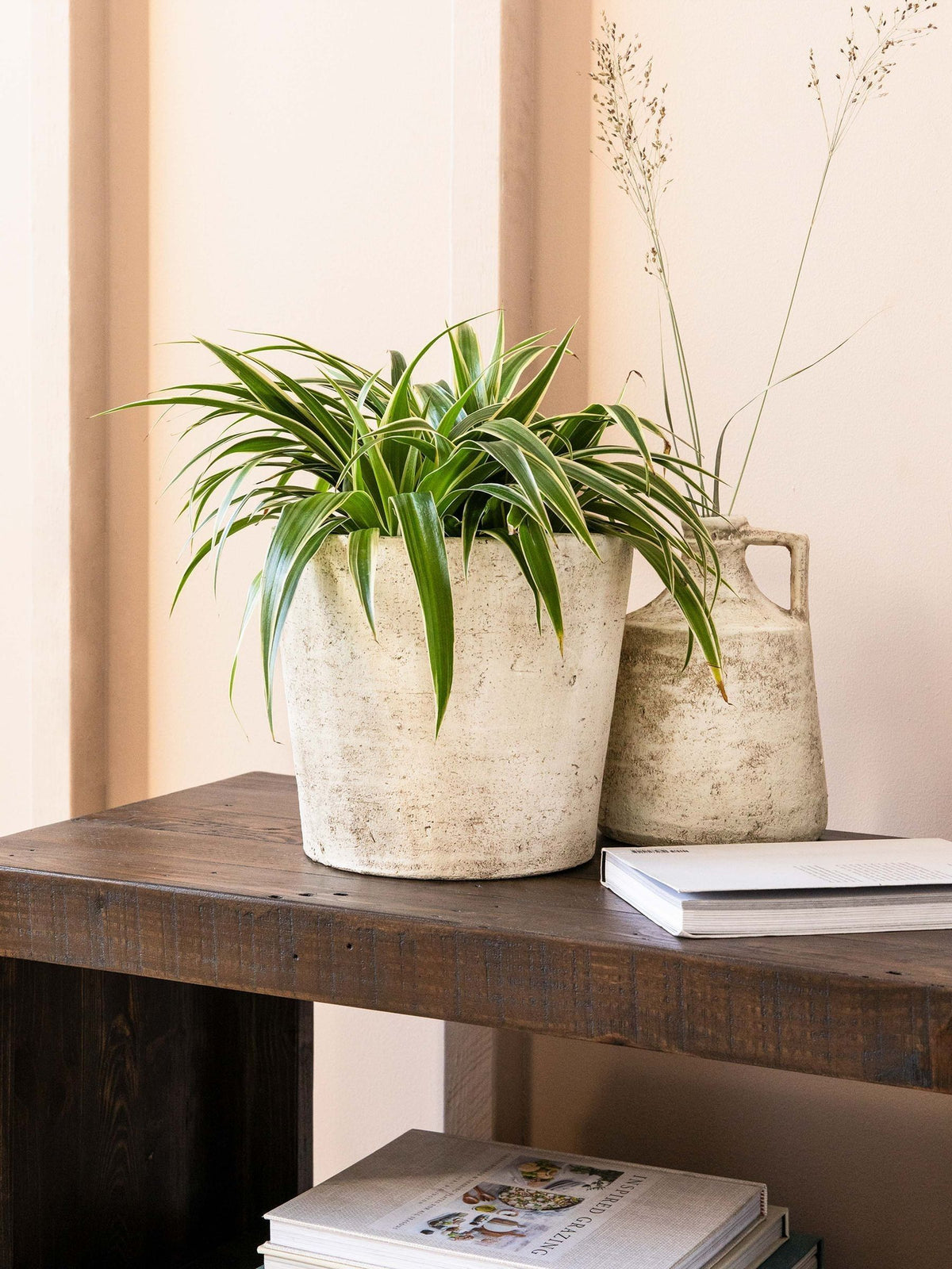 Garden Trading Radstock ceramic stone pot - British product