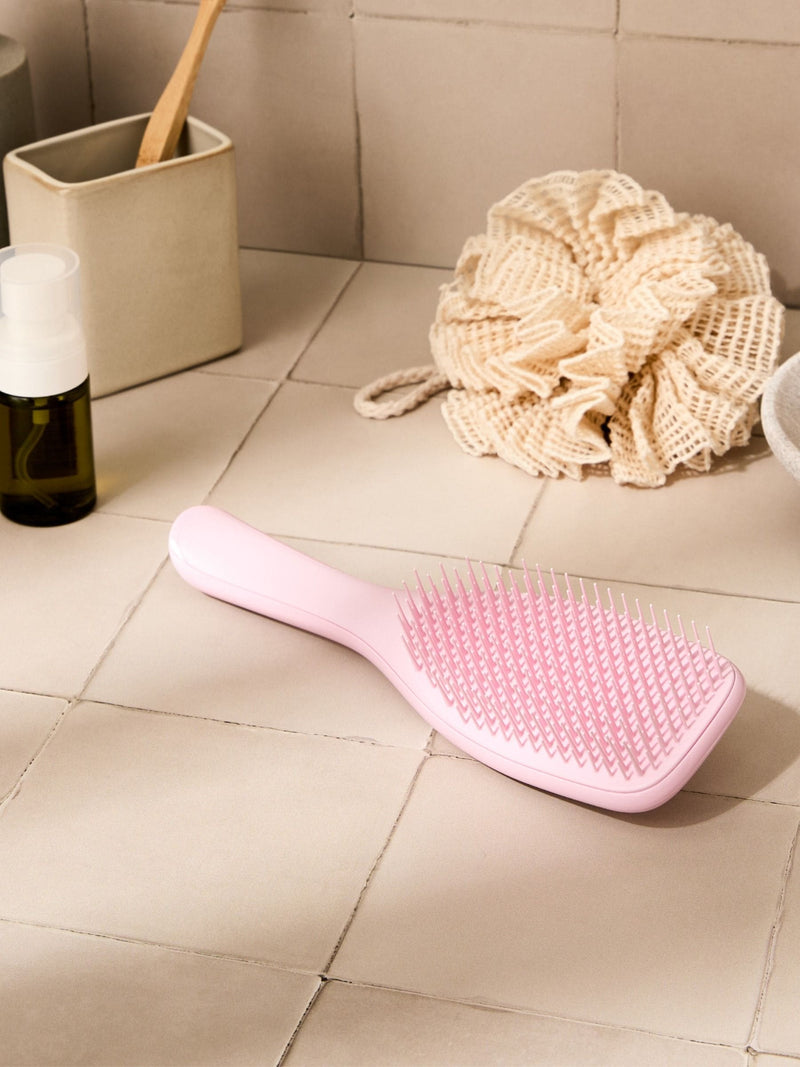 Tangle Teezer Ultimate Detangler Millennial Pink hairbrush (British brand)