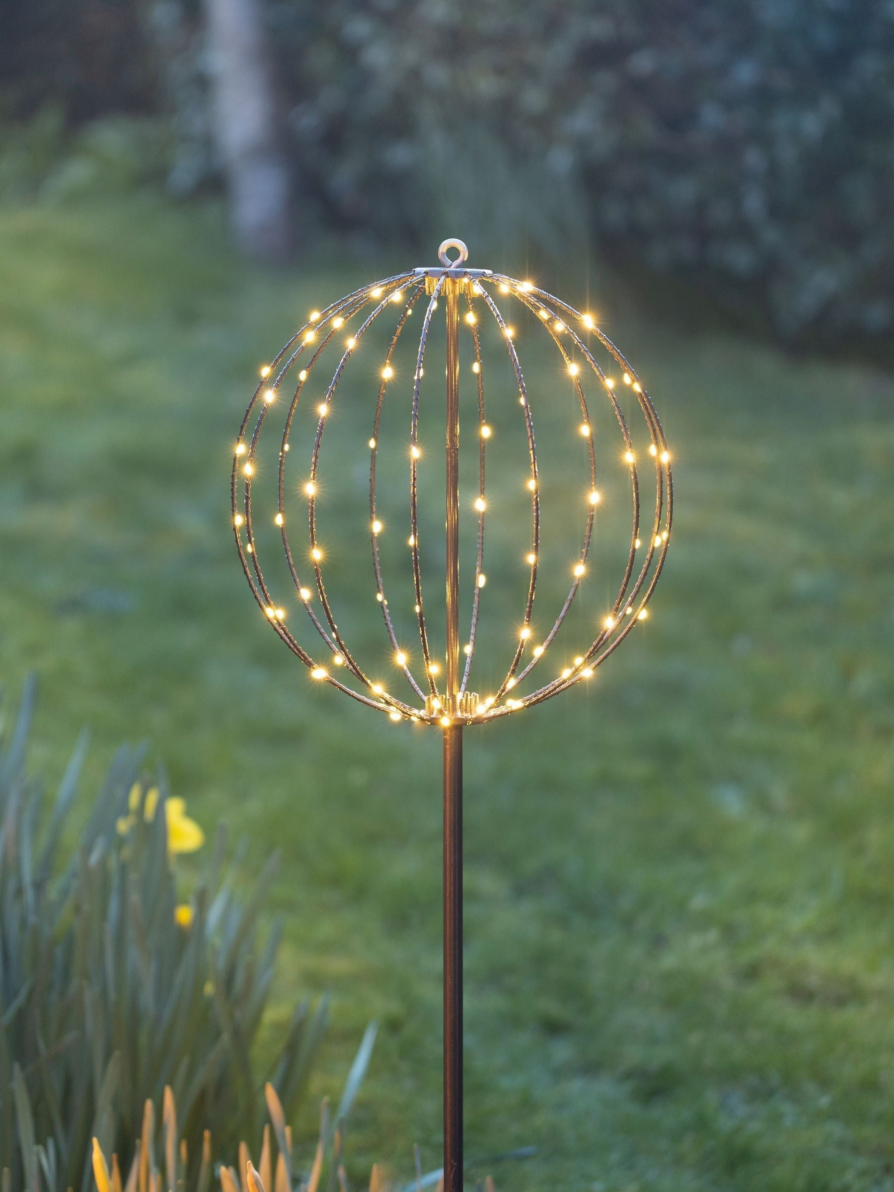 SolarCentre warm white sphere stake light 90cm, imported from the UK