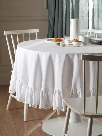 Secret Linen Store Hvit Bonnie Broderie Duk