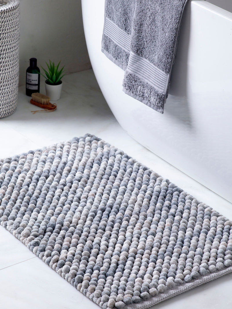 Grey Marl Bobble Bath Mat