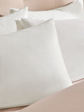 Collection Luxe white Egyptian cotton pillowcases 200 thread count, UK version