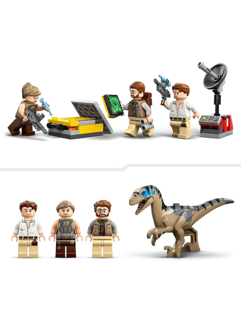 LEGO Raptor and Titanosaurus Tracking Mission toy (British brand)