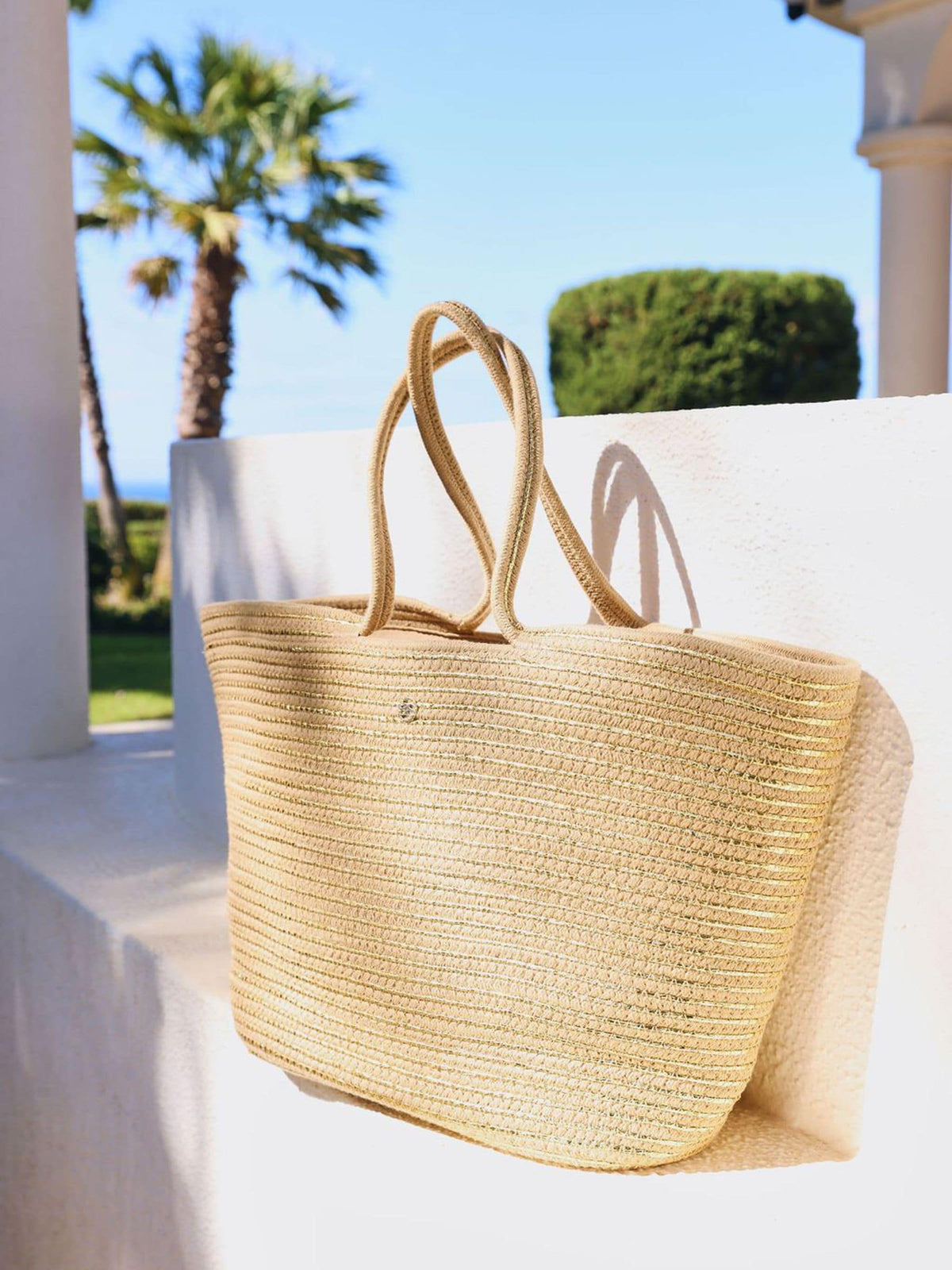 Seaspray cream Isabella metallic tote bag (British brand)