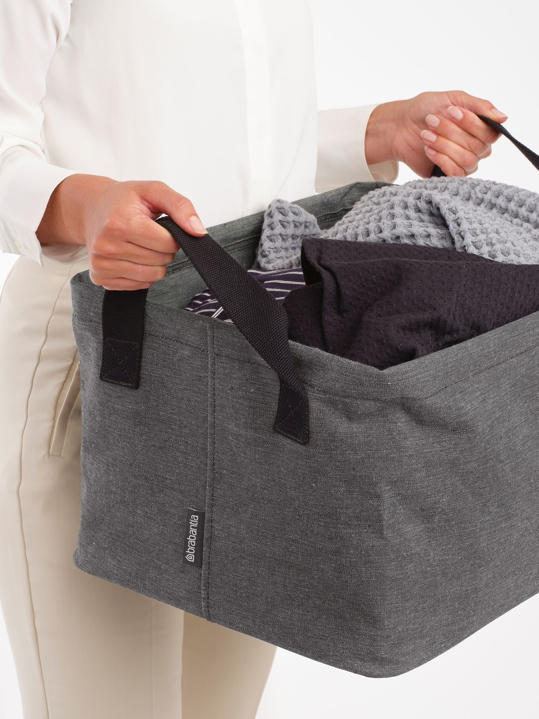 Brabantia Pepper Black foldable laundry basket, UK version