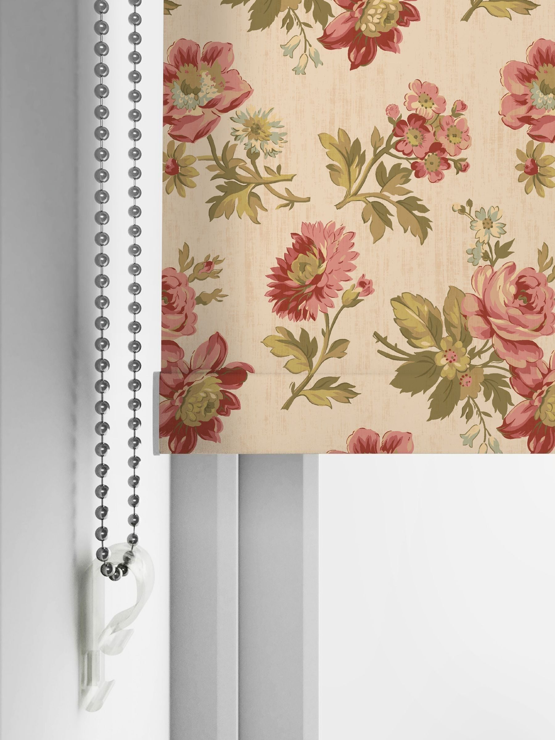 Shabby Chic by Rachel Ashwell Eloise vintage pink roller blind, UK version