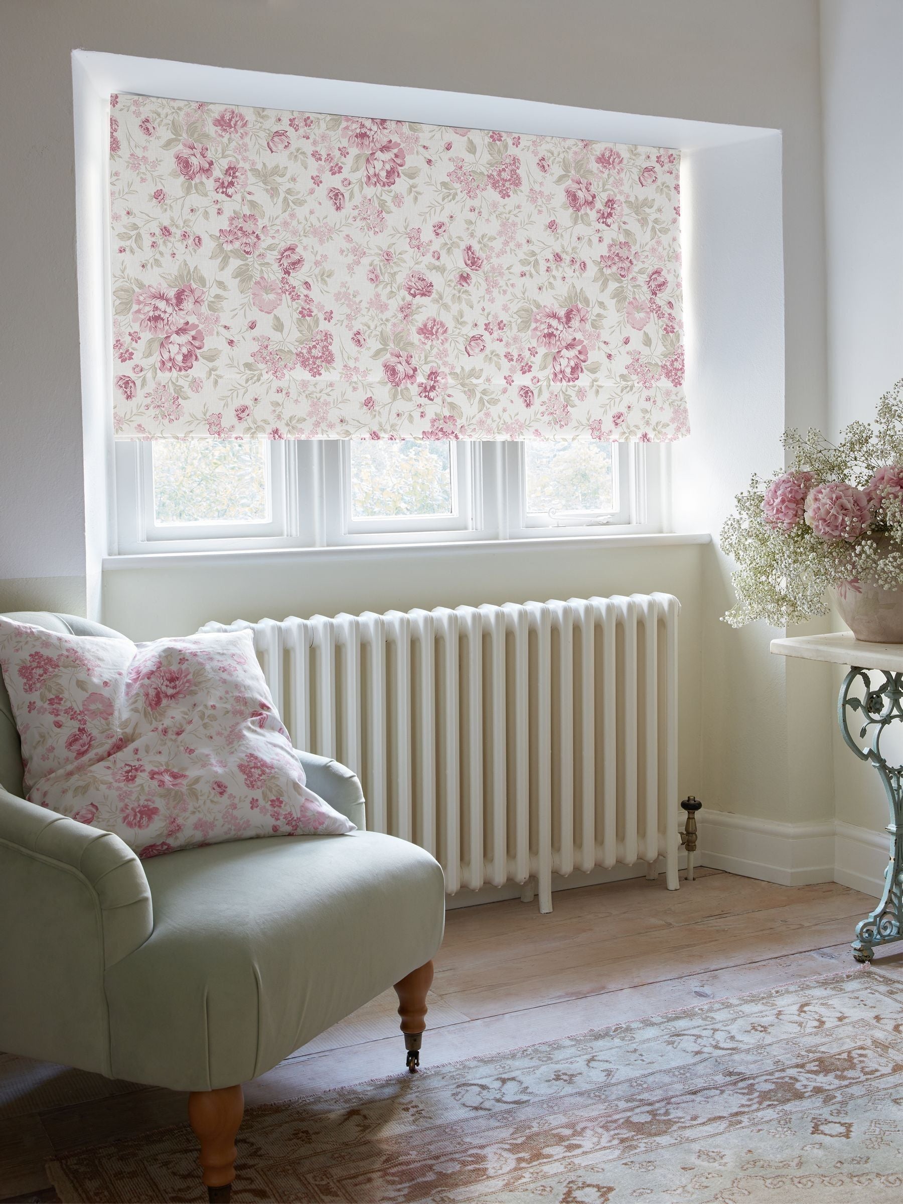 Shabby Chic pink romantic rose Roman blind, imported from the UK