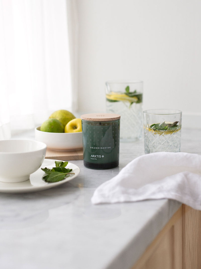 Skandinavisk ARKTIS scented candle 200g, UK version