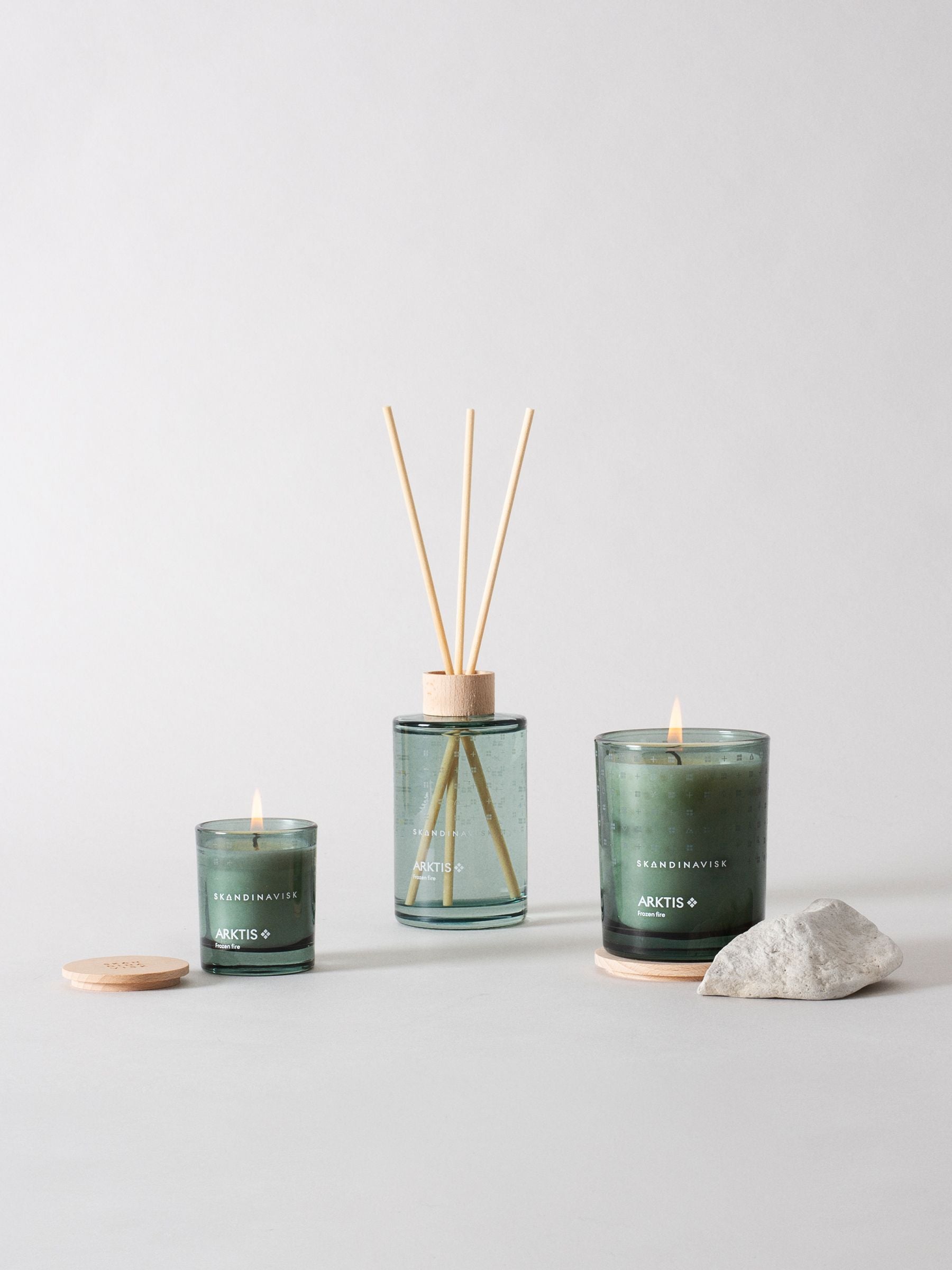 Skandinavisk ARKTIS scented candle 200g, UK version