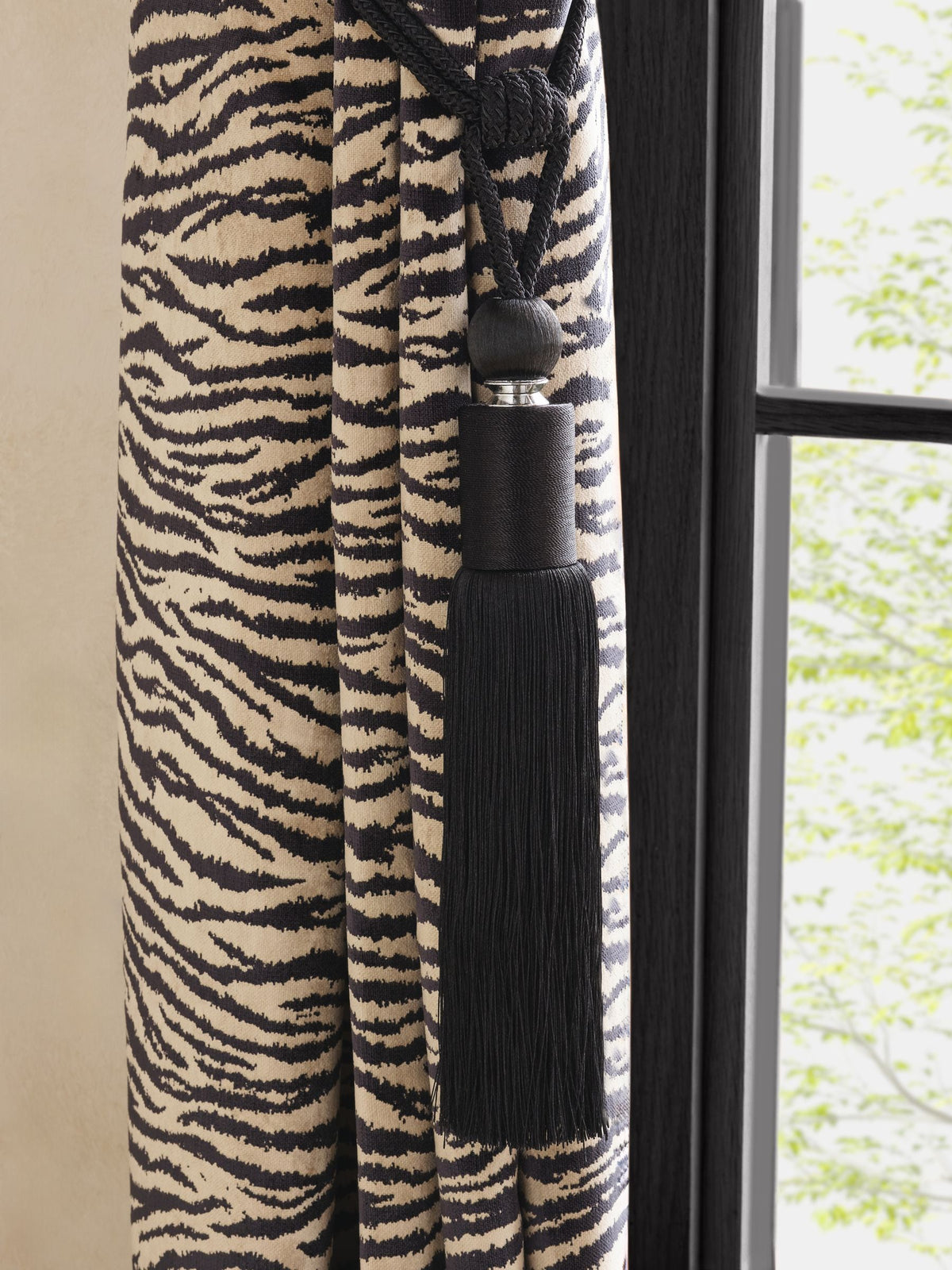 Black tassel curtain tiebacks set of 2 length 80cm - British product