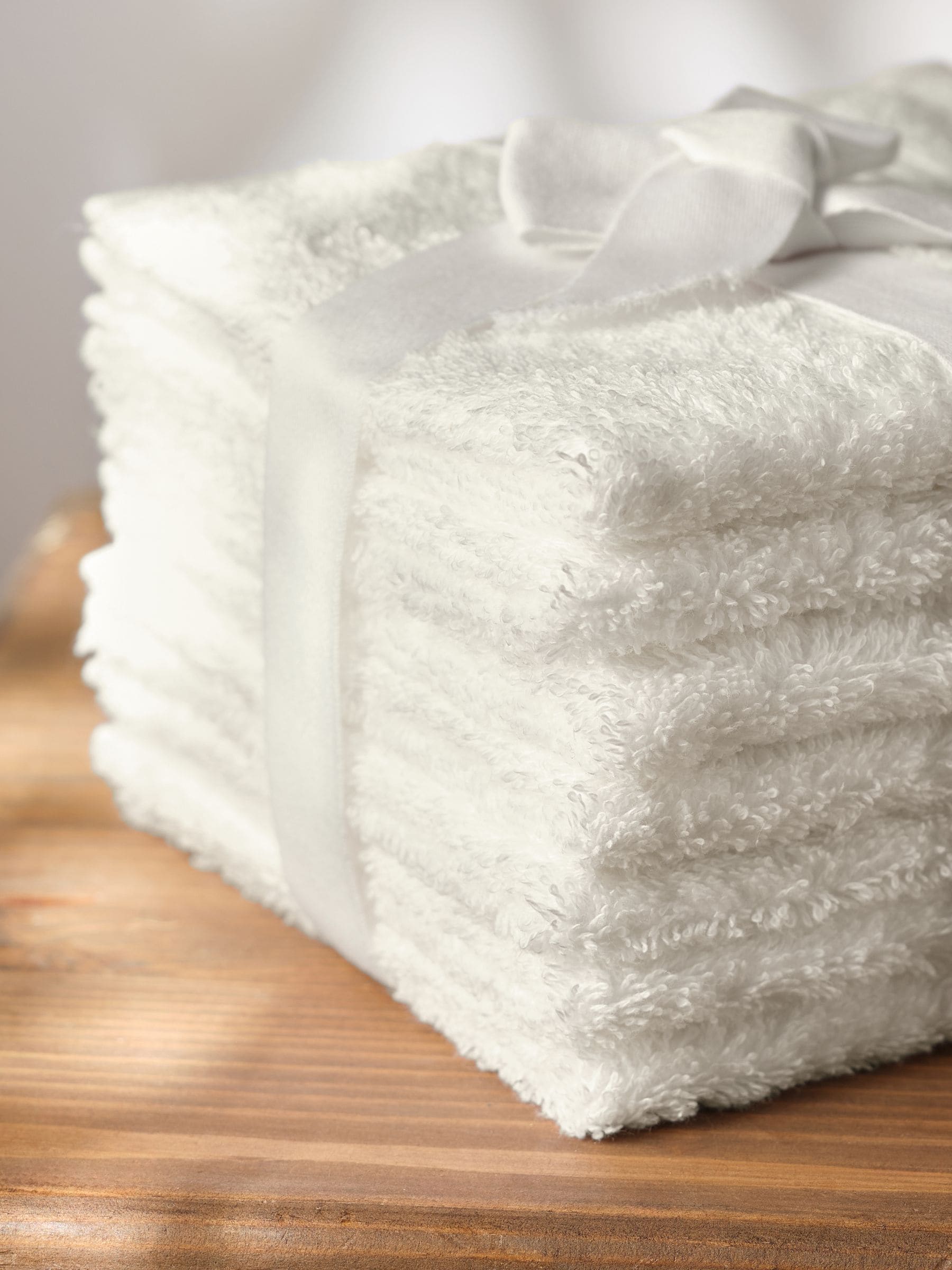 Egyptian cotton face cloths white set of 7 - British product