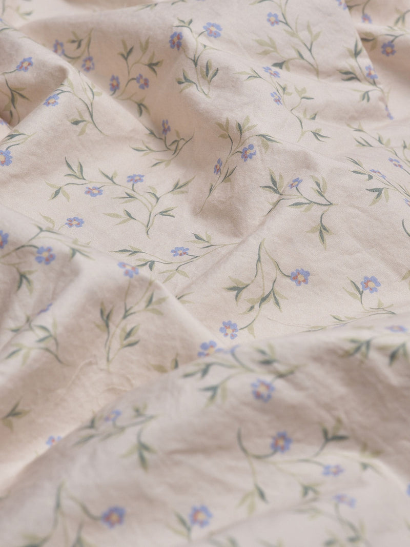 Piglet in Bed Spring Sprig fitted sheet, imported from the UK
