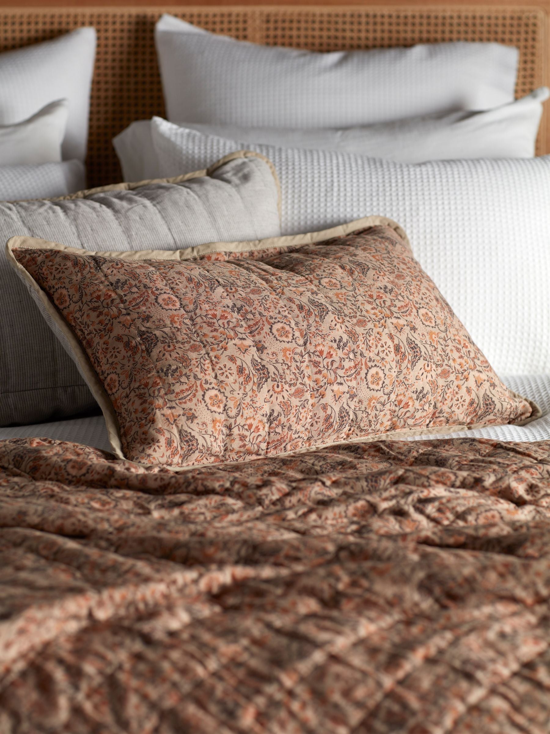 Secret Linen Store Ellie cushion cover 60x40cm - British product