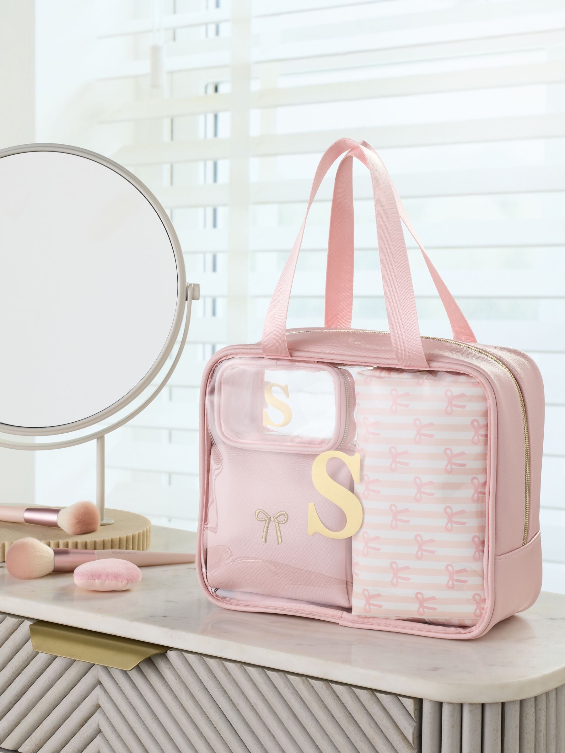 Pink alphabet makeup bag set 4-in-1, UK version