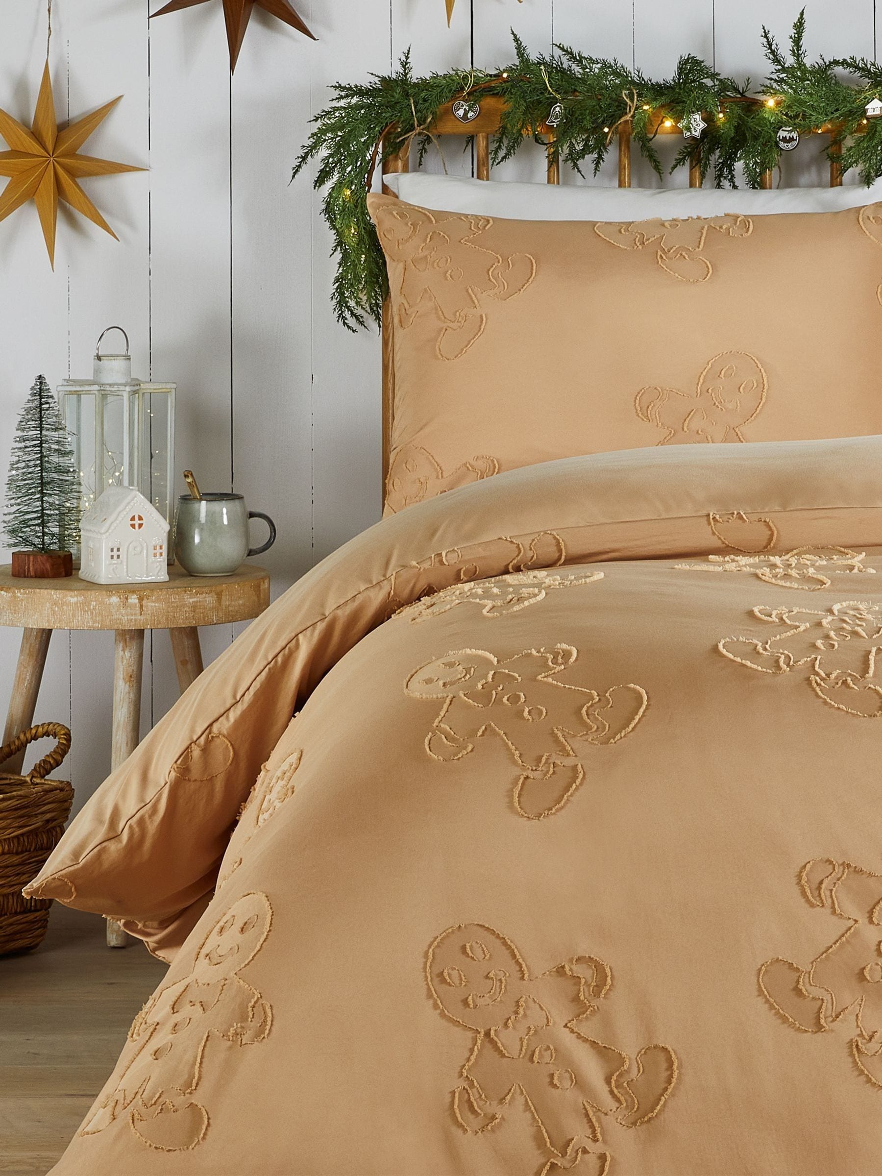 Ginger Gingebread Christmas duvet cover and pillowcase set, UK version