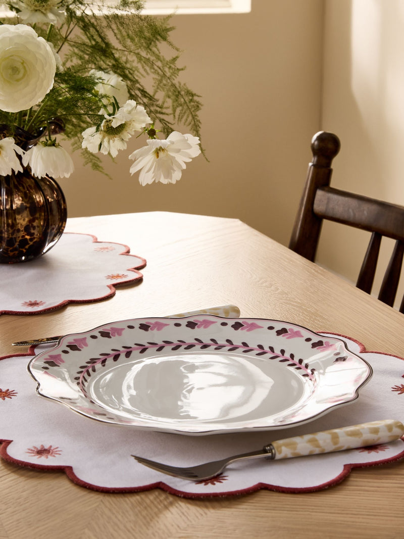Nina Campbell pink primrose dinner plates set of 4, UK version