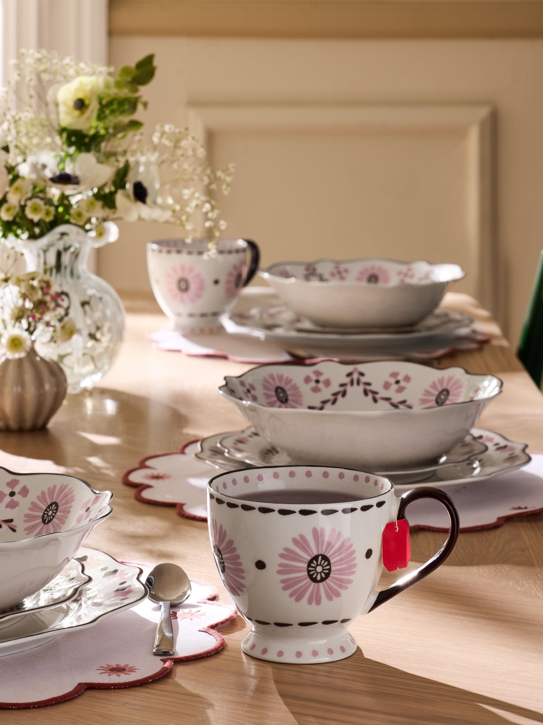 Nina Campbell pink primrose footed mug (British brand)