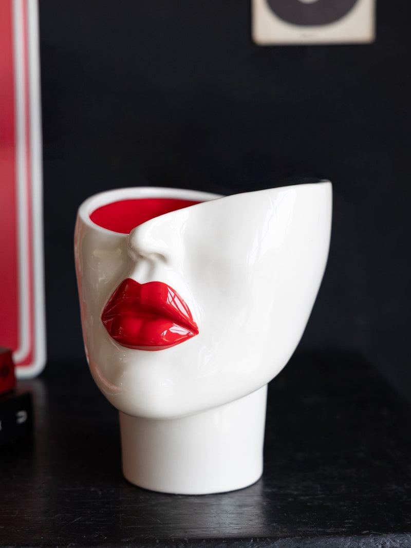 Rockett St George red lips face planter 20cm - British product