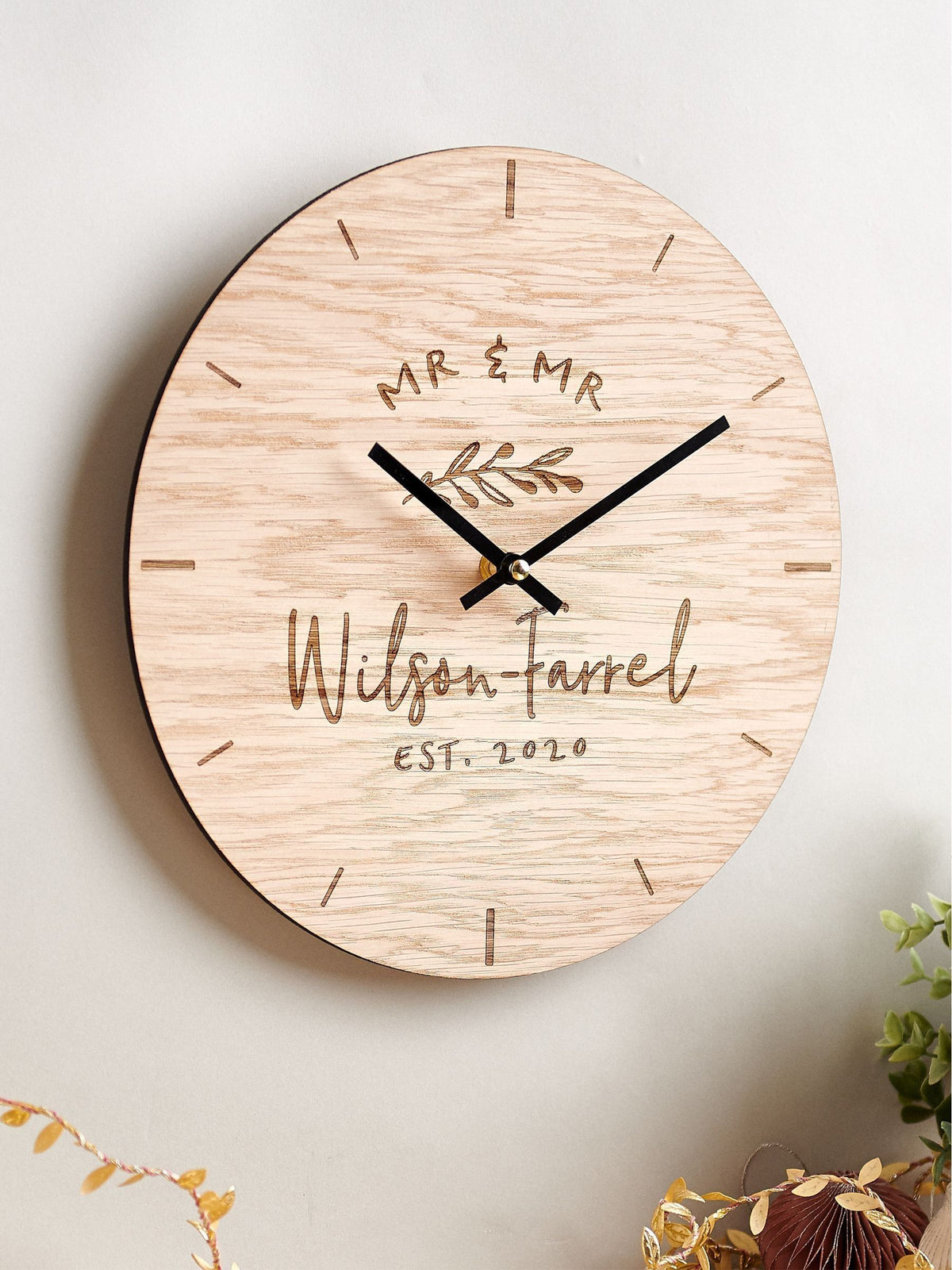 No Ordinary Gift personalised oak anniversary clock 27x27cm (British brand)