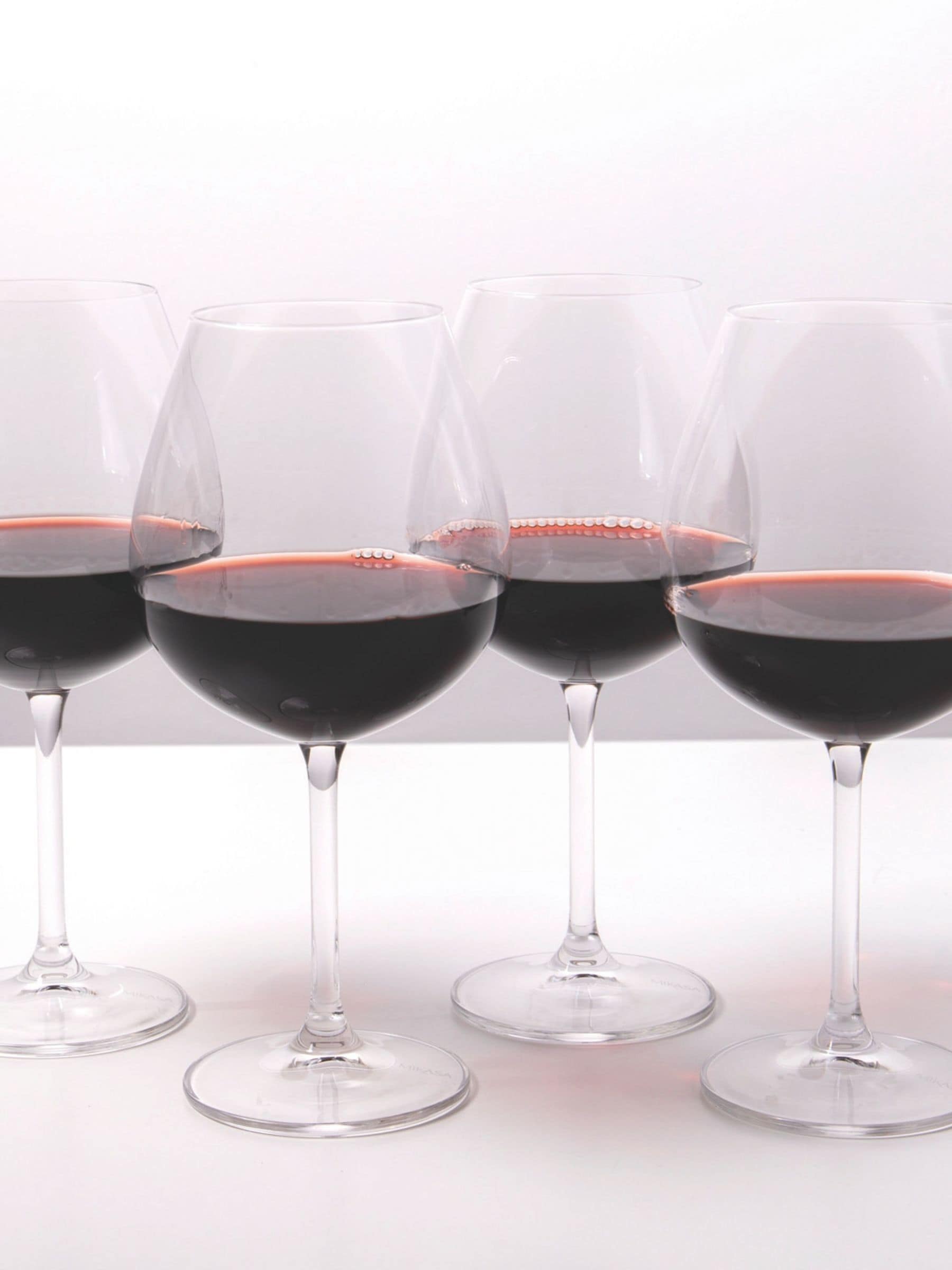 Mikasa set of 4 clear Julie crystal wine glasses 710ml - British product