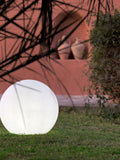 New Garden white outdoor lighted ball 40cm (British brand)