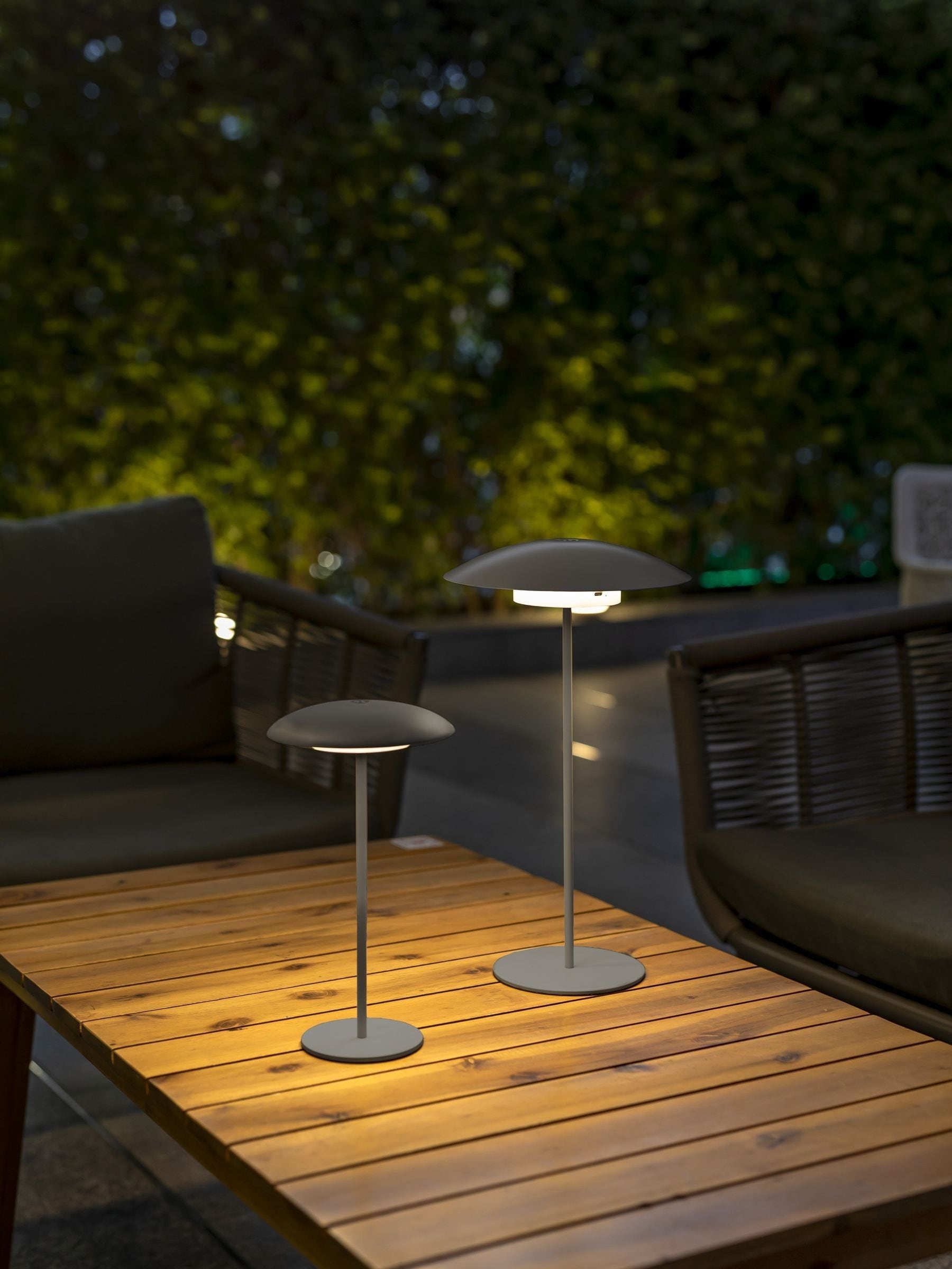 New Garden Sardinia 30 cordless lamp 28cm, imported from the UK