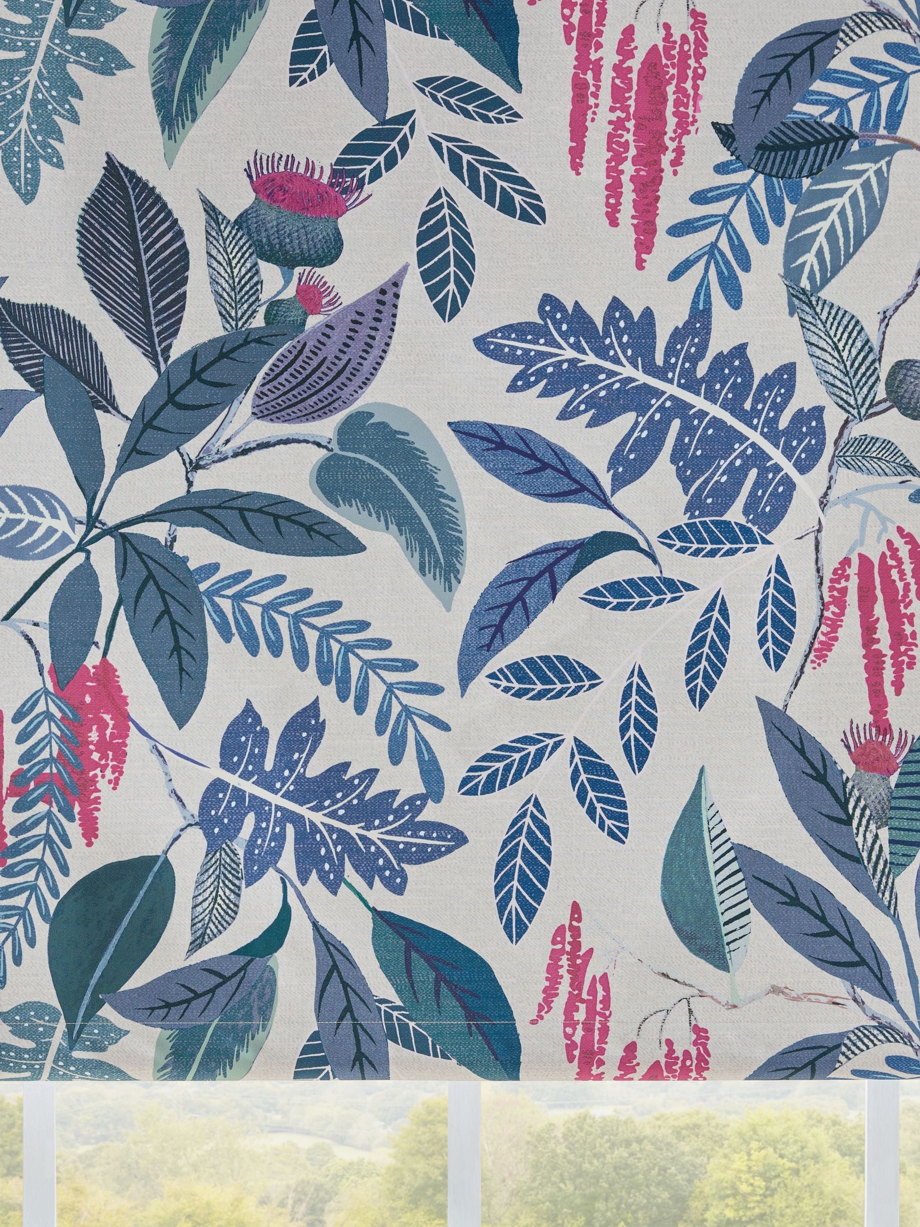 Blackout leaf print roller blind, UK version