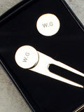 Personalised golf set with engraved ball markers, UK version