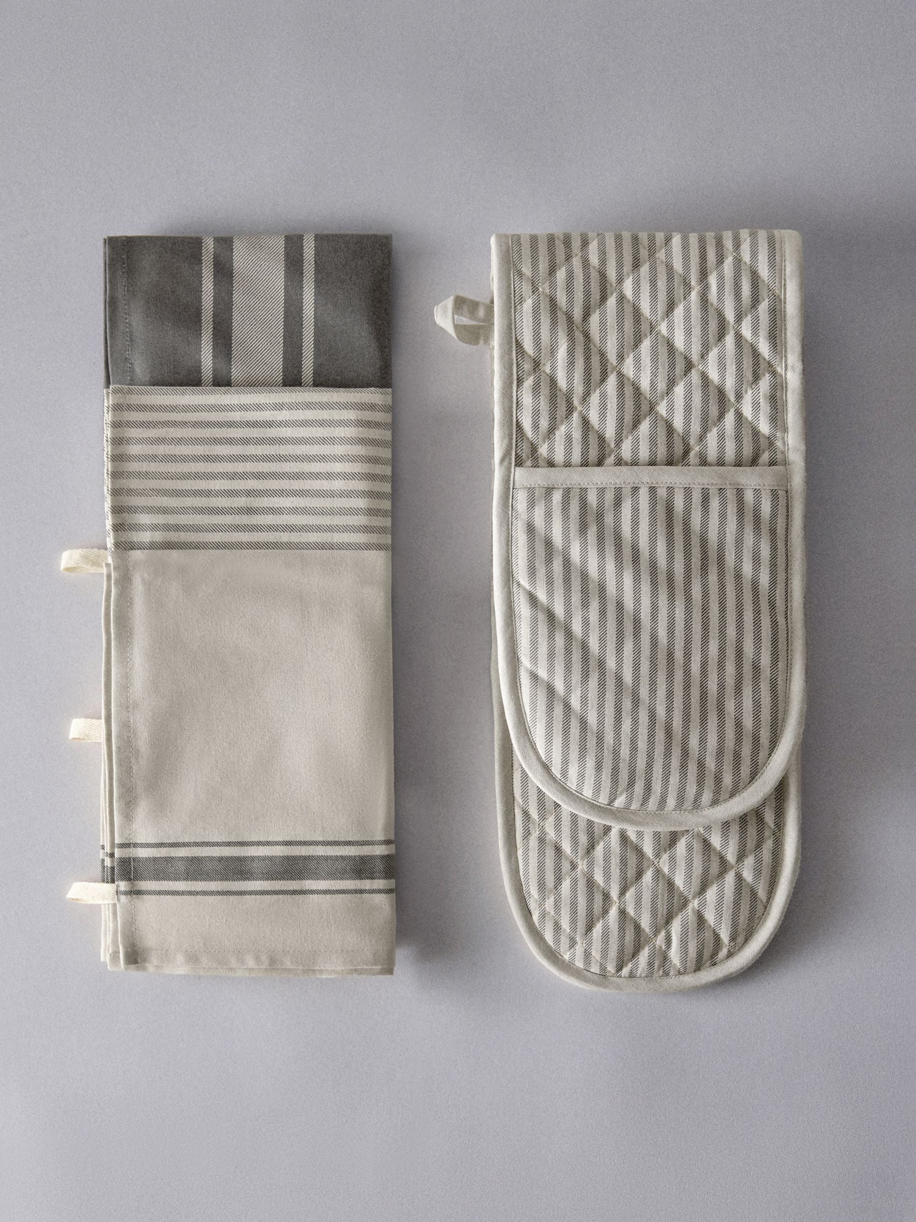 Natural cotton tea towel and oven glove set - British product
