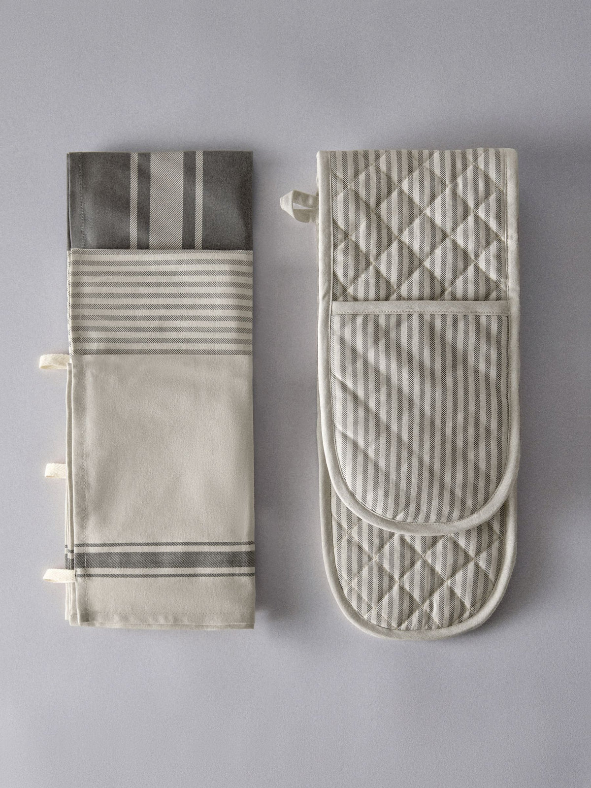 Natural cotton tea towel and oven glove set - British product