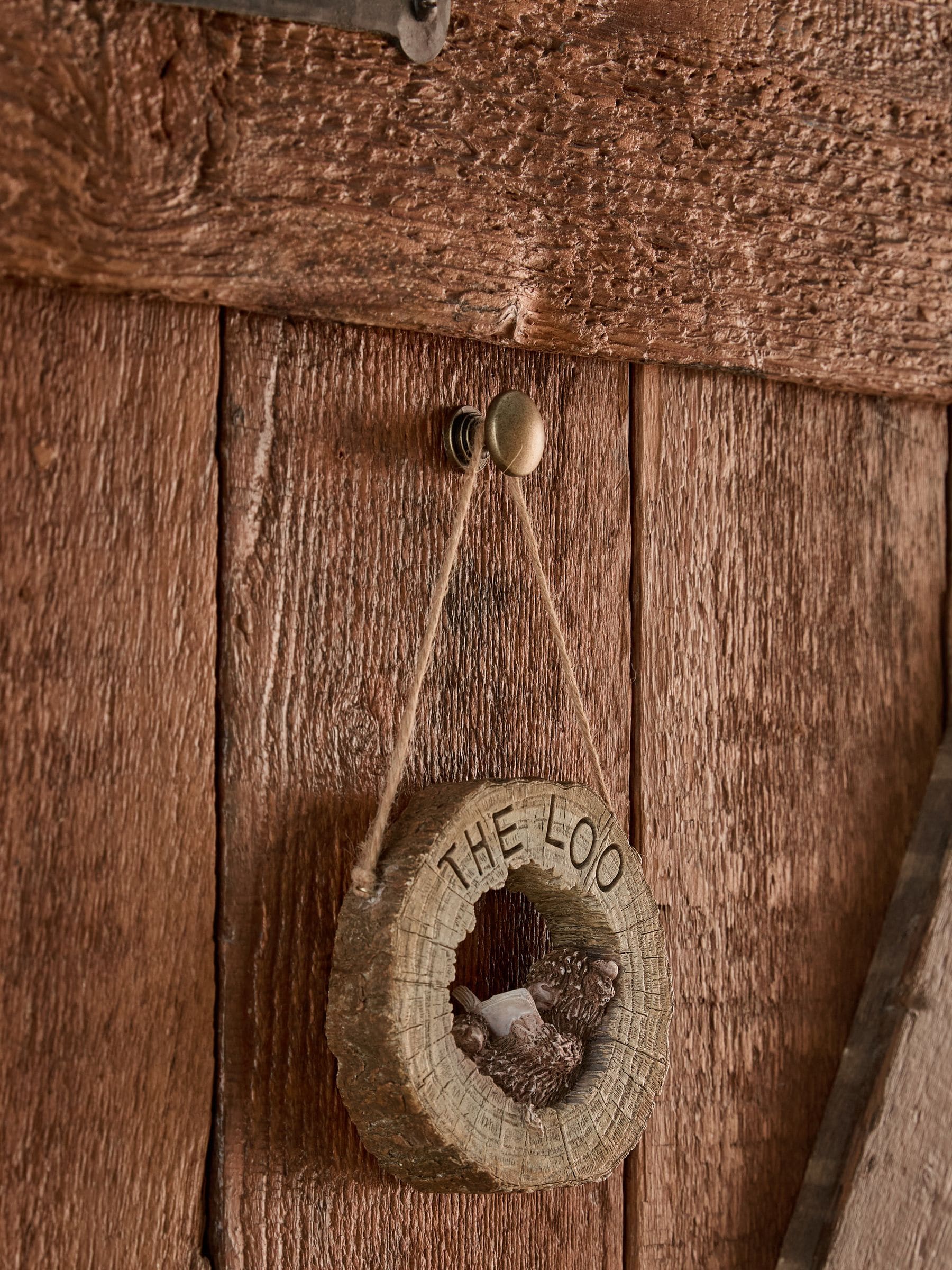 Hamish reversible hanging bathroom sign (British brand)