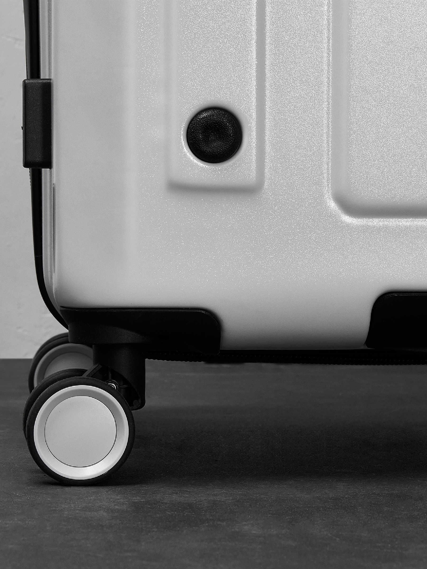 Rock Luggage white medium Alpine suitcase, imported from the UK