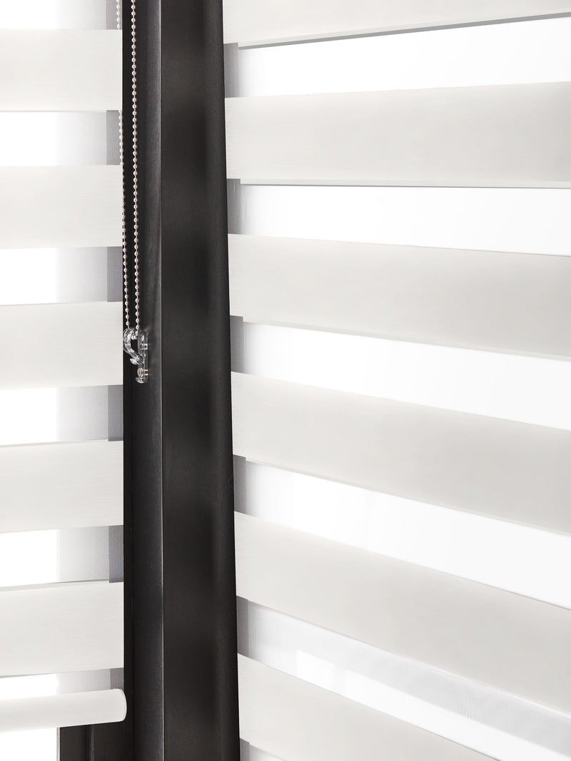 Parry cream day and night blind made to measure (British brand)