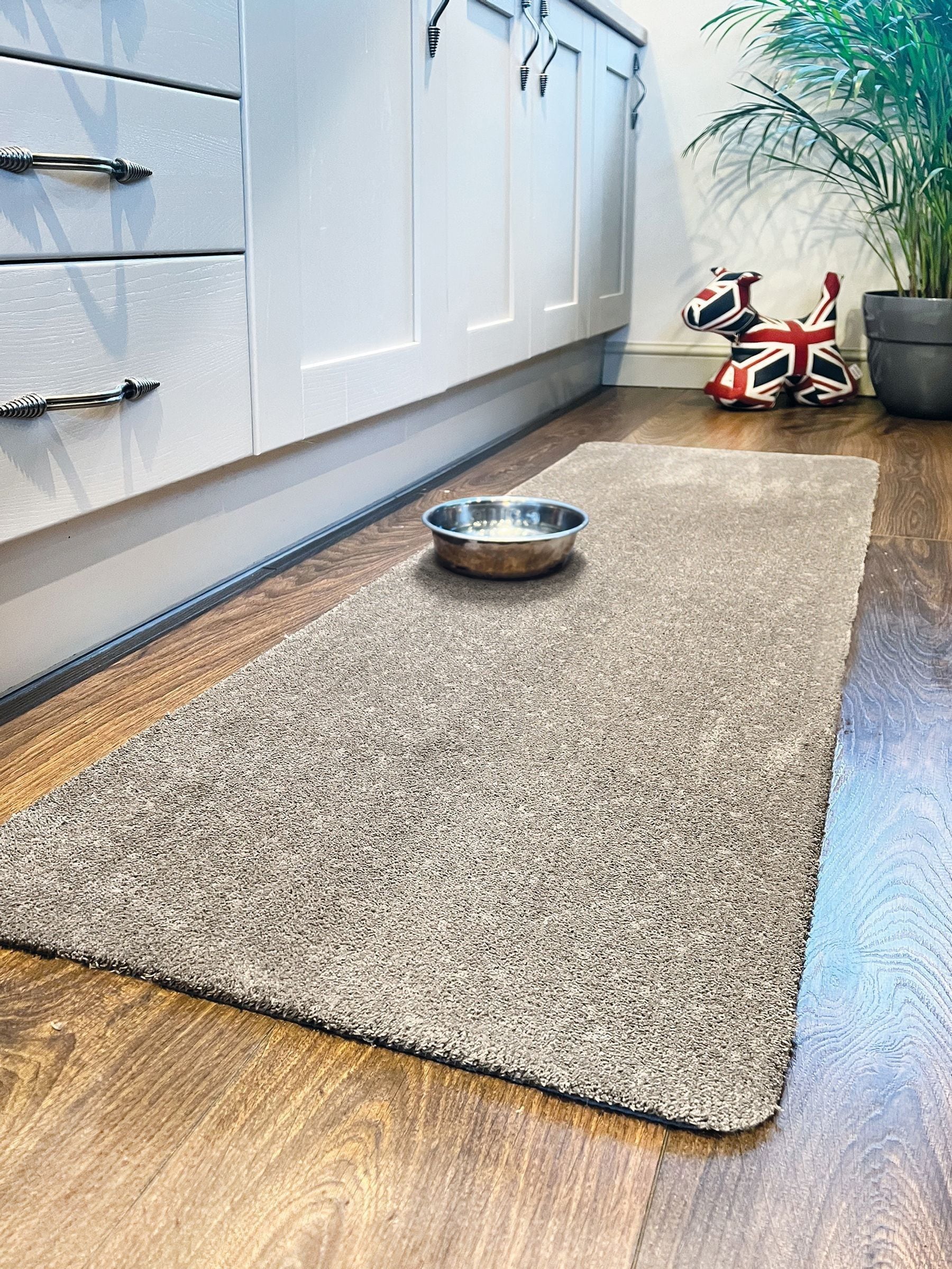 Howler & Scratch Clove Brown Soft Washable Pet Runner 50x150cm