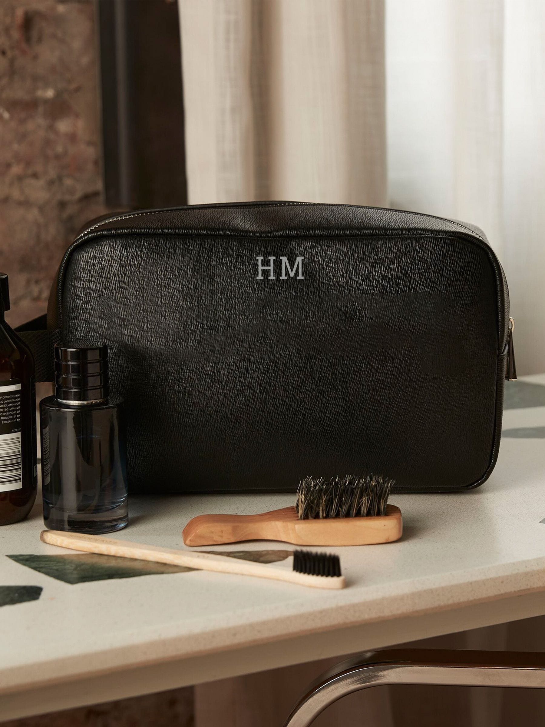 Loveabode personalised executive wash bag black faux leather, UK version