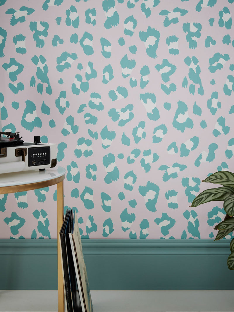 Graham & Brown Bubblegum Envy Big Cat wallpaper 10m - British product