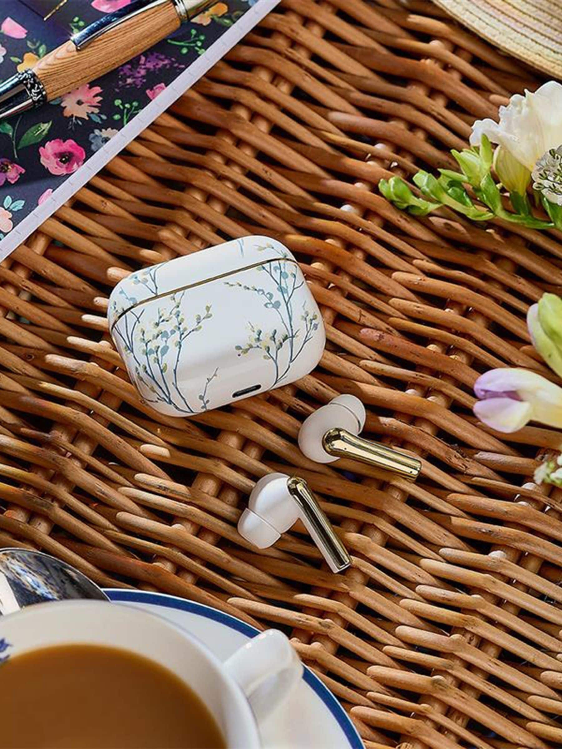 Laura Ashley Pussy Willow White earbuds - British product