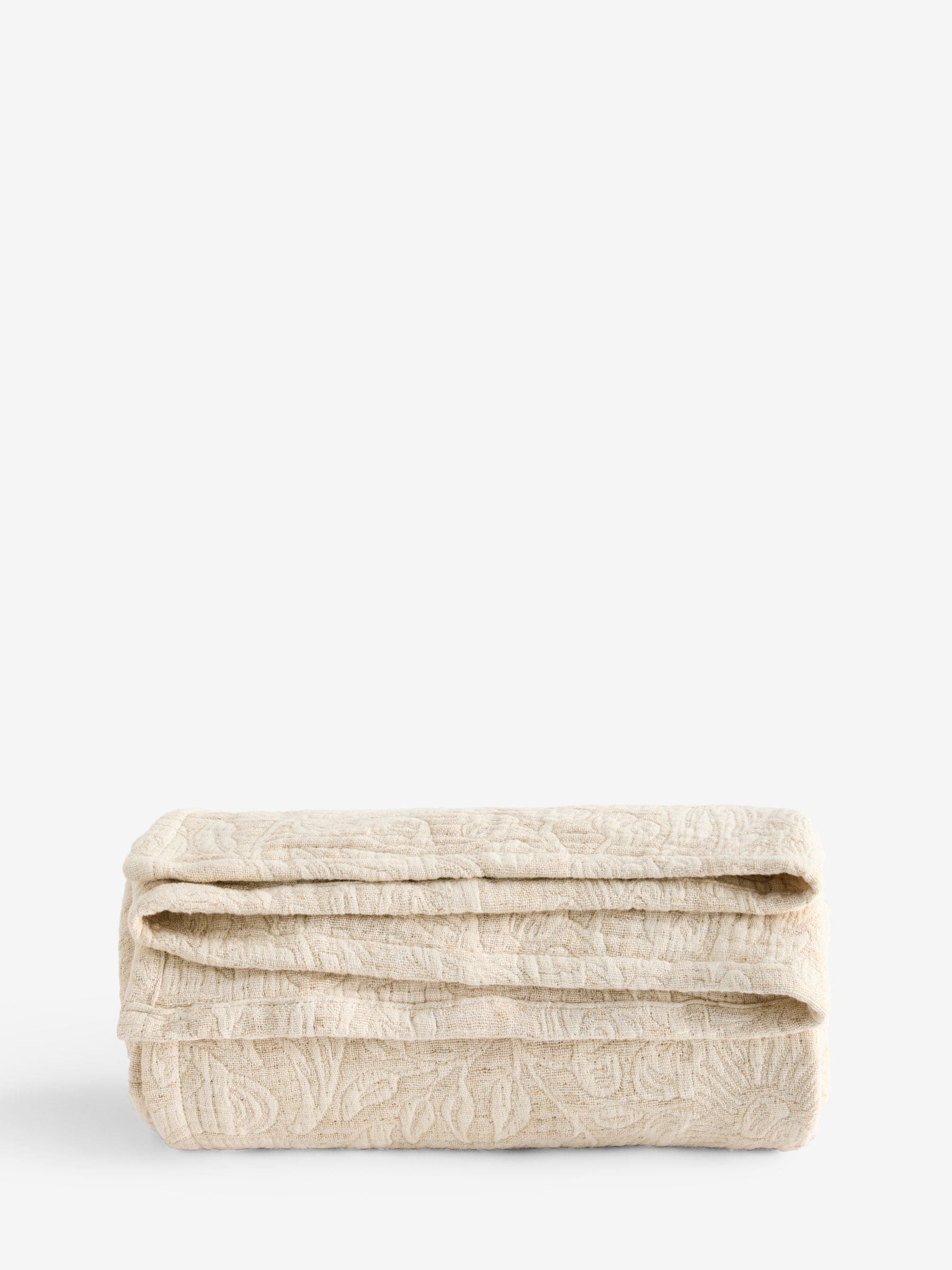 Nina Campbell Natural Floral Jacquard throw 150x200cm - British product