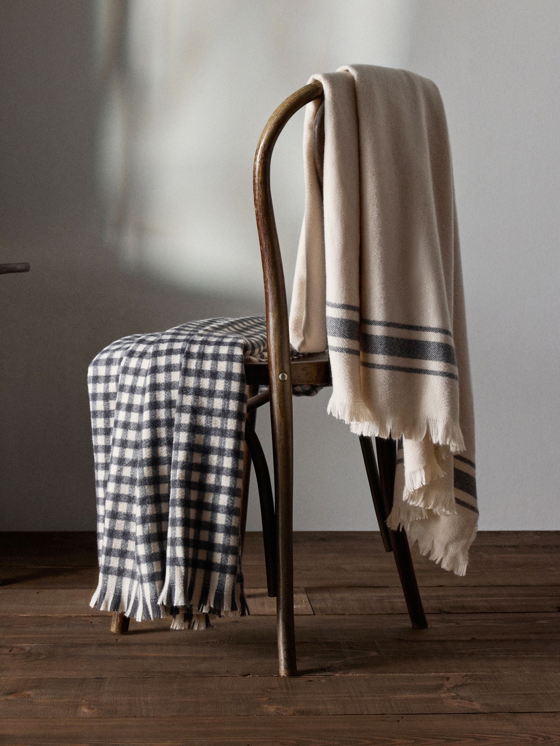 The Set 2 Pack Black Gingham/Natural Stripe Cosy Throws