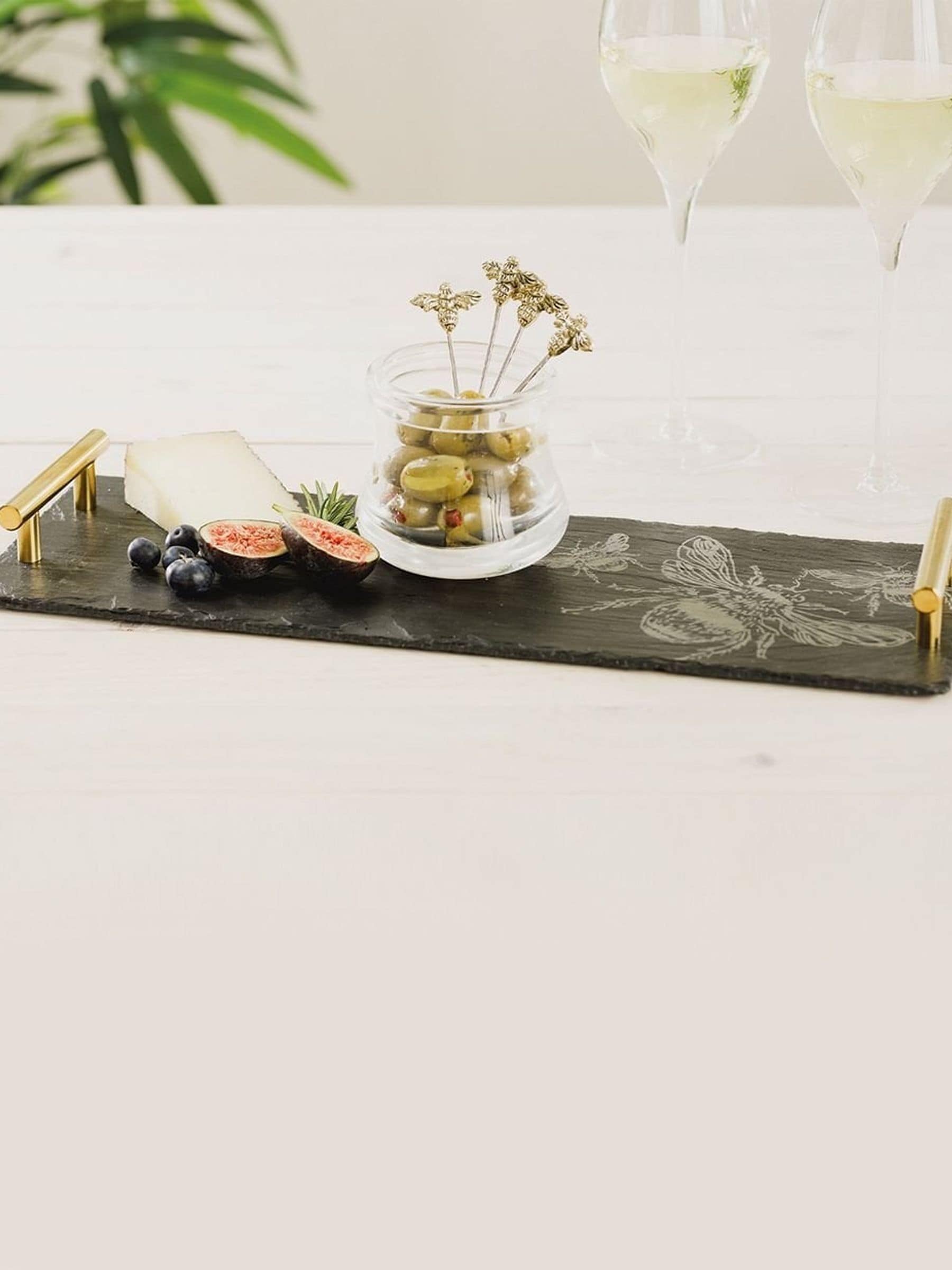 Selbrae House Clear Brown Bee Cheese & Charcuterie Serving Set (British brand)